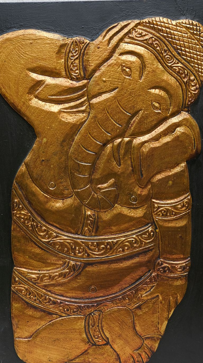 Holz-Relief